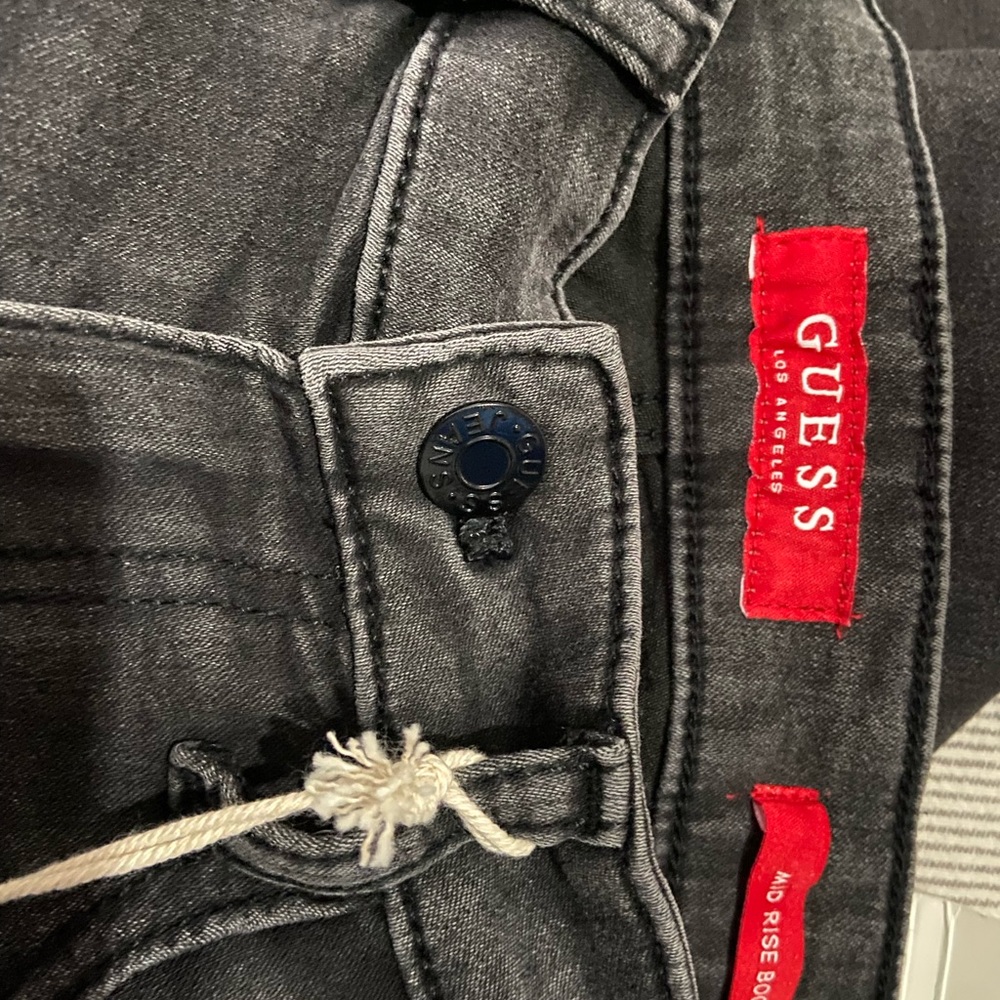 GUESS Women's Mid Rise boot cut Jeans - Picture 4 of 6
